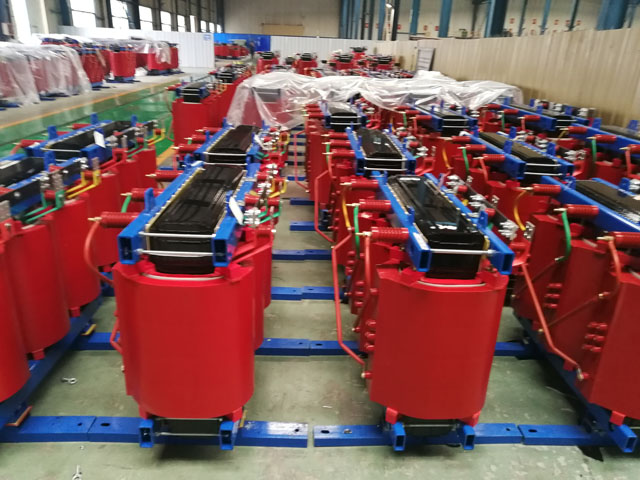 龙门2000KVA干式变压器